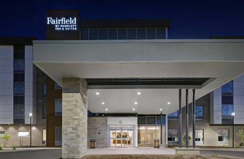 Brookfield Hotel | Fairfield Inn & Suites by Marriott Milwaukee Brookfield