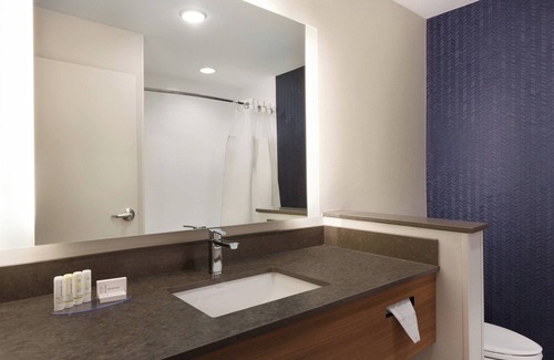 Longmont Hotel | Fairfield Inn & Suites by Marriott Boulder Longmont