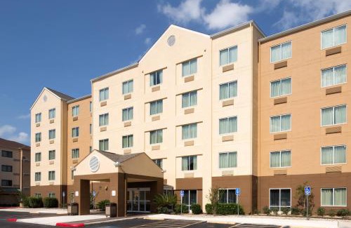 Shearer Hills - Ridgeview Hotel | Fairfield Inn & Suites by Marriott San Antonio Airport/North Star Mall