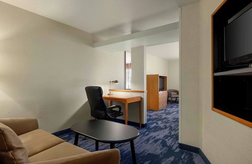 Springdale Hotel | Fairfield Inn & Suites by Marriott Springdale