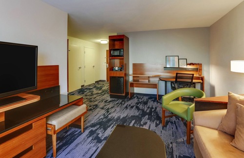 Fort Worth Hotel | Fairfield Inn & Suites Fort Worth I-30 West near NAS JRB