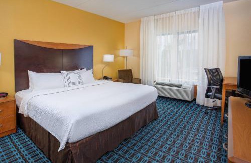 Kodak Hotel | Fairfield Inn & Suites Kodak