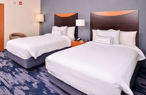 Umstead Hotel | Fairfield Inn & Suites Raleigh Durham Airport/Brier Creek