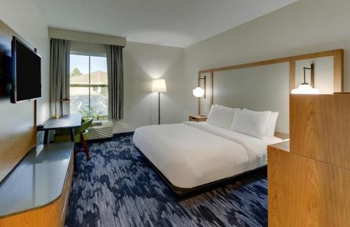 Southport Hotel | Fairfield Inn & Suites Southport
