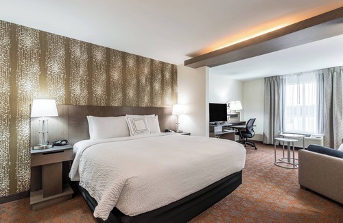 Stevensville Hotel | Fairfield Inn & Suites by Marriott St. Joseph Stevensville