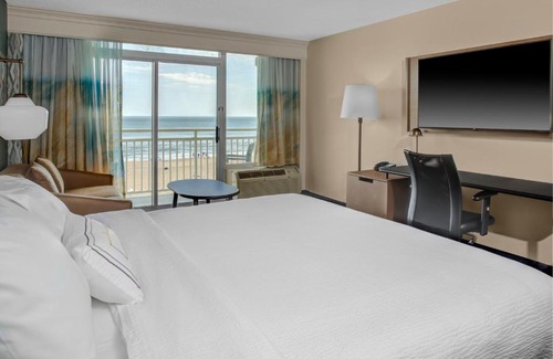 Northeast Virginia Beach Hotel | Fairfield Inn & Suites by Marriott Virginia Beach Oceanfront