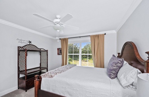 Montrose House | Fairhope Luxe Home - 2x King Bedrooms! 3 Min Walk to Mobile Bay! New!
