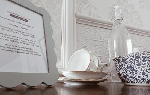 Amesbury Hotel | Fairlawn House