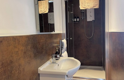 Amesbury Hotel | Fairlawn House