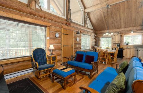 Oregon Water Wonderland House | Fairlight Hollow