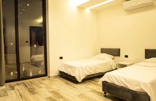 Al Rama Ski Chalet | Fairmont farm