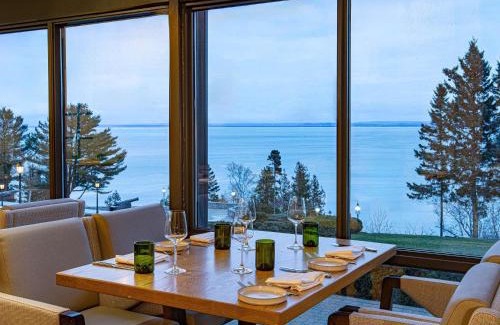 Pointe-au-Pic Hotel | Fairmont Le Manoir Richelieu