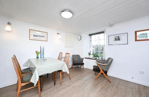 Lerwick House | Fairview