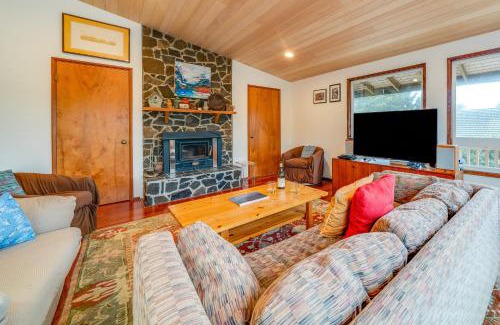 Manzanita House | Fairview MCA 245