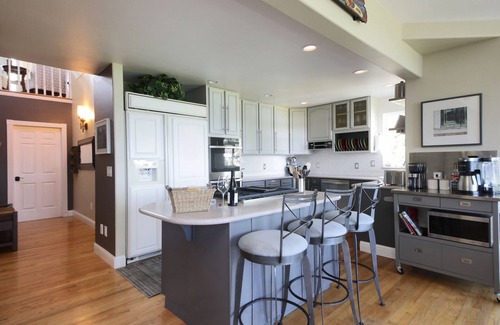 Freeland House | Fairway Harbor View by AvantStay | Outdoor Oasis