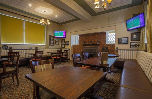 Failsworth Hotel | Fairway Inn