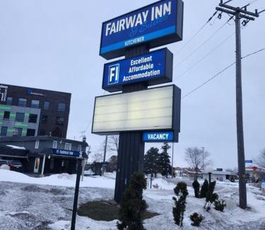 Rosemount Hotel | Fairway Inn & Suites