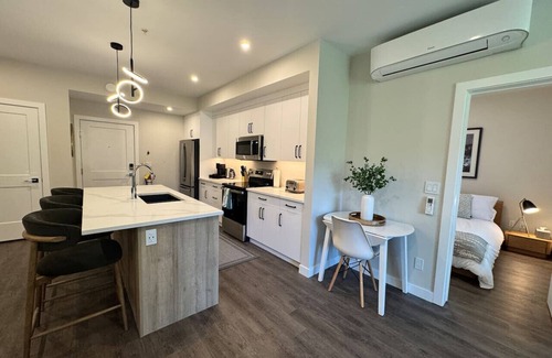 Golden Condo | Fairway to Heaven - DT Condo