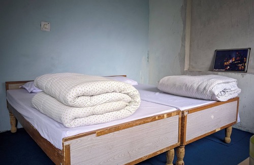 Uttarkashi Hotel | Falcon Homestay