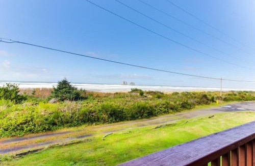 Rockaway Beach House | Falcon's Nest