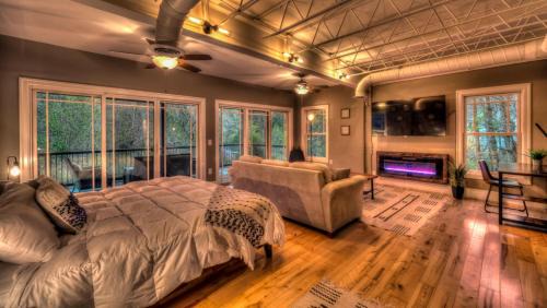 McCaysville House | Falcons Nest