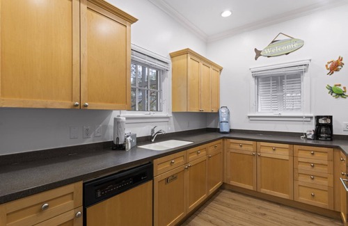 Watercolor Condo | Fall Availability! Park District - Furnished Balconies with Park Views! 2 Adult Bikes!