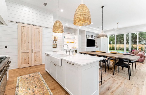 White's Gulfview House | Fall Availability! Private Salt Water Pool! Sitting Spa! 5 Adult Bikes!