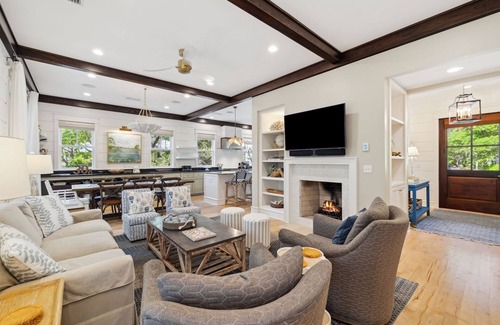 Cottage District House | Fall Dates Available! Private Heated Pool! Ping Pong Table! Gourmet Kitchen & Carriage House!