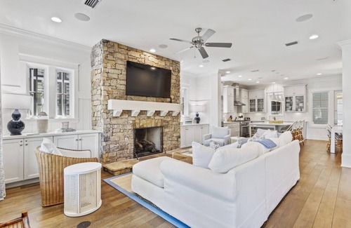 Watercolor House | Fall Dates Available! Beautiful Watercolor! Communal Pools! 30A Beaches!