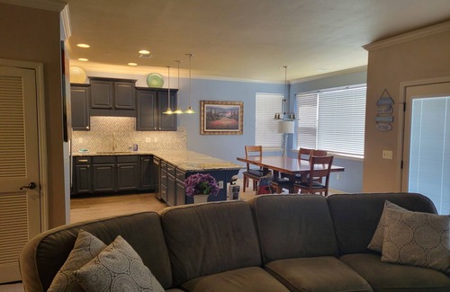 Hollister Condo | Fall Dates open! Luxury Lakefront Condo! 2 King Beds/2 New Baths, What A View!