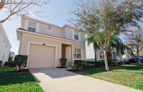West Kissimmee House | Fall Escape 5BR w/Spa Near Disney