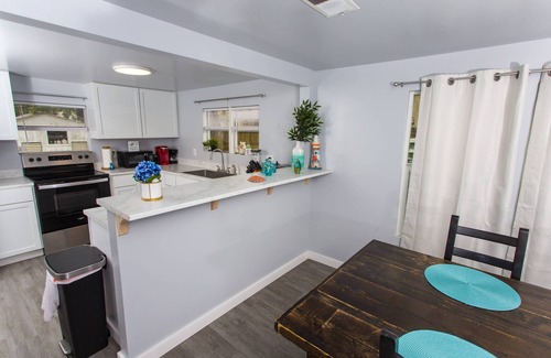 Fort Walton Beach Cottage | Fall Escape Special - 15% off through October!