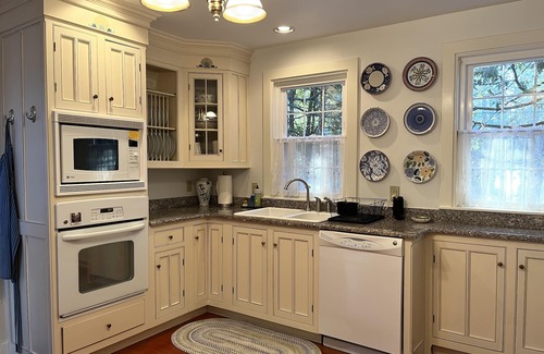 Mount Desert House | Fall Special rates! Somes Harbor ~ Charming home close to Acadia National Park
