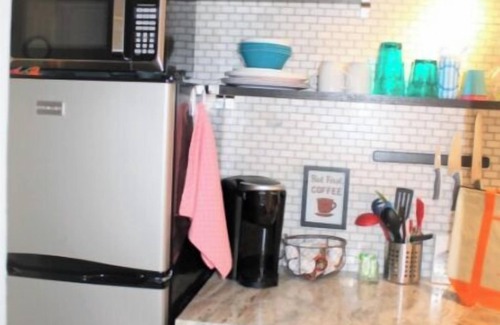 Trailer Estates Apartment | Fall Sports Special: Spend some quality couple time together, B4 hectic weeks.
