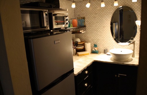 Trailer Estates Apartment | Fall Sports Special: Spend some quality couple time together, B4 hectic weeks.
