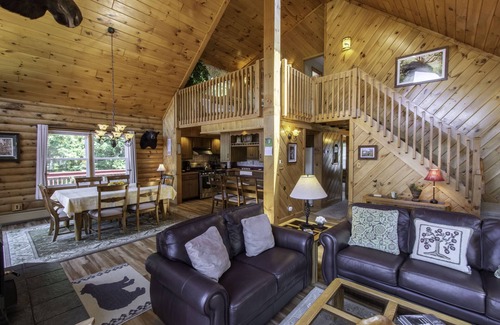 Danby Cabin | πFall Weekend Getway! Book Now!π