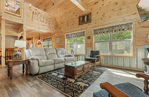 Chalet Village North House | Falling Brook