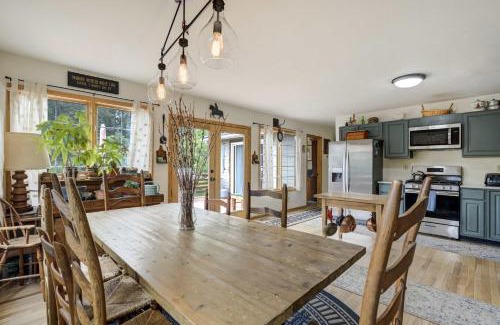 Green Mountain Falls House | Fallsview Cabin Forest Escape w Rustic Charm