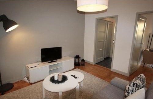 La Bourgogne Apartment | Fam Apartment !