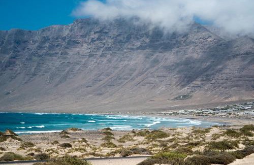 Caleta de Famara Apartment | Famara Views I by Escapehome