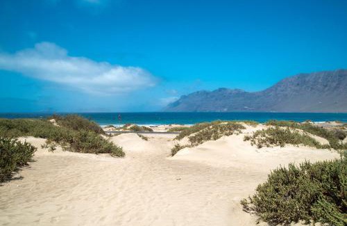 Caleta de Famara Apartment | Famara Views I by Escapehome