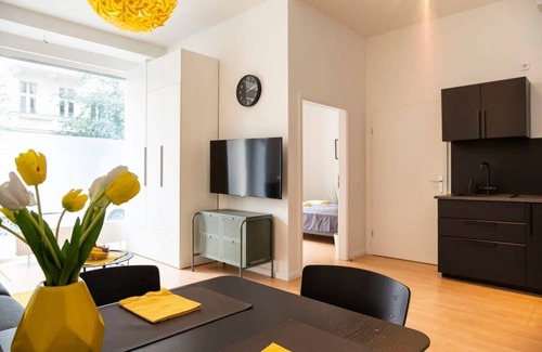 Gleimviertel Apartment | Familienapartment nahe Mauerpark Online Check-In