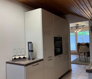 Missen-Wilhams Apartment | Familienauszeit mit Indoorpool, Sauna, Netflix, Disney, Homeoffice 50-100 MBit Internet inkl Bettwäsche Handtücher Reinigung