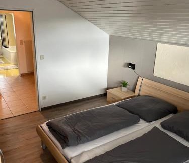 Missen-Wilhams Apartment | Familienauszeit mit Indoorpool, Sauna, Netflix, Disney, Homeoffice 50-100 MBit Internet inkl Bettwäsche Handtücher Reinigung