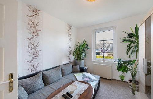 Kenz-Kustrow Apartment | Familienfreundliche Ferienwohnung
