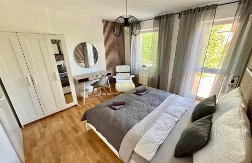 Zwenkau Apartment | Familiennest - Großzügige Familienwohnung mit Balkon