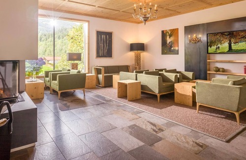 Sonnenberg House | Familienzimmer »abendsonne« Midstay - Hotel Haflingerhof
