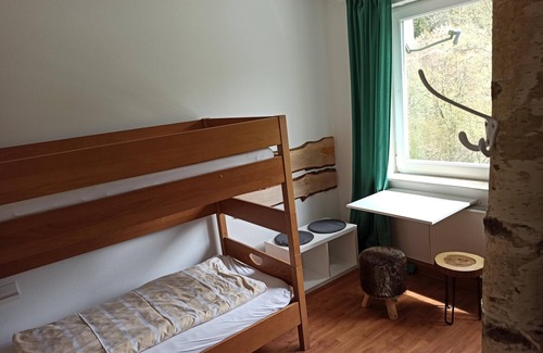 Olpe House | Familienzimmer "erde"