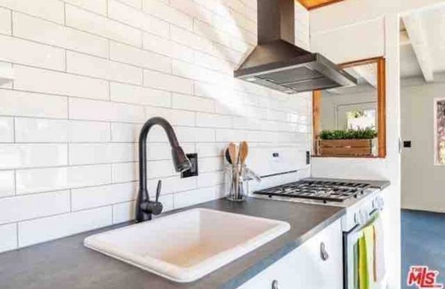 Yucca Valley House | Family and pet friendly desert home in Flamingo Heights