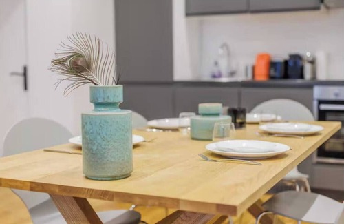 Quartier Saint-Ambroise Apartment | Family apartment in central Paris
